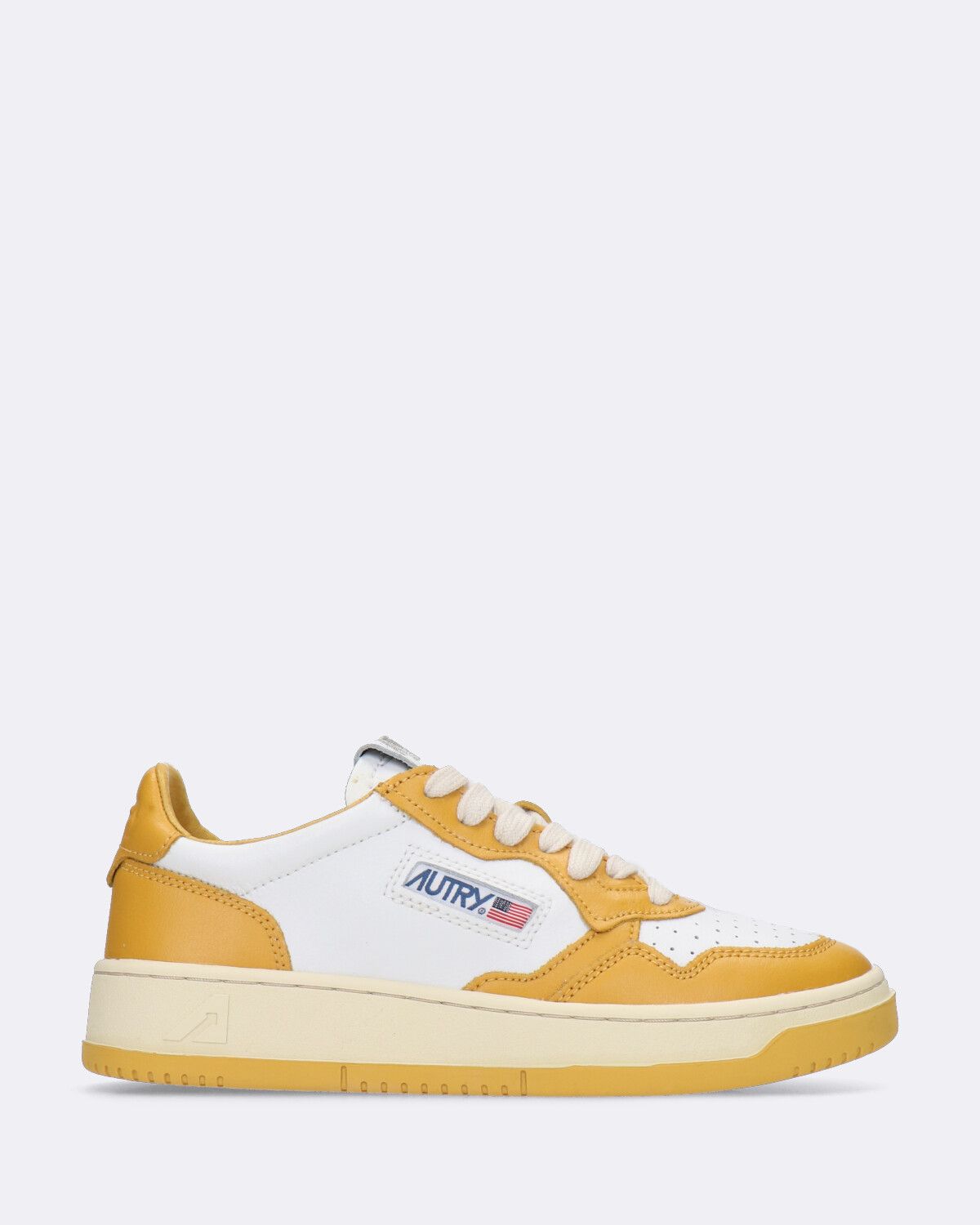 Sneaker bianca e gialla