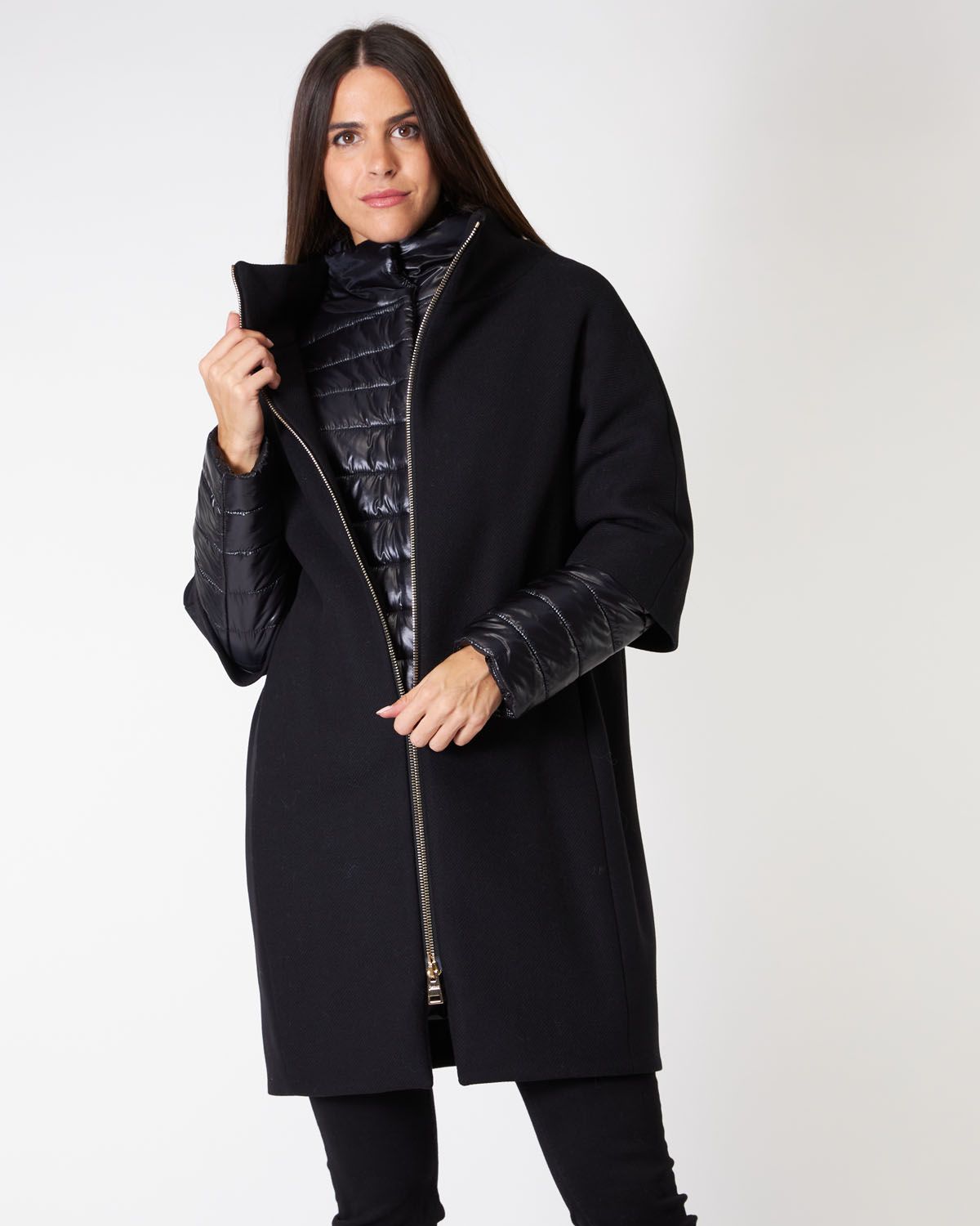 Cappotto in lana ecologica e nylon ultralight nero